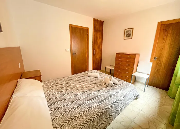 Apartamentos O Grove 3000