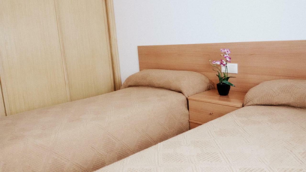 Apartamentos O Grove *
