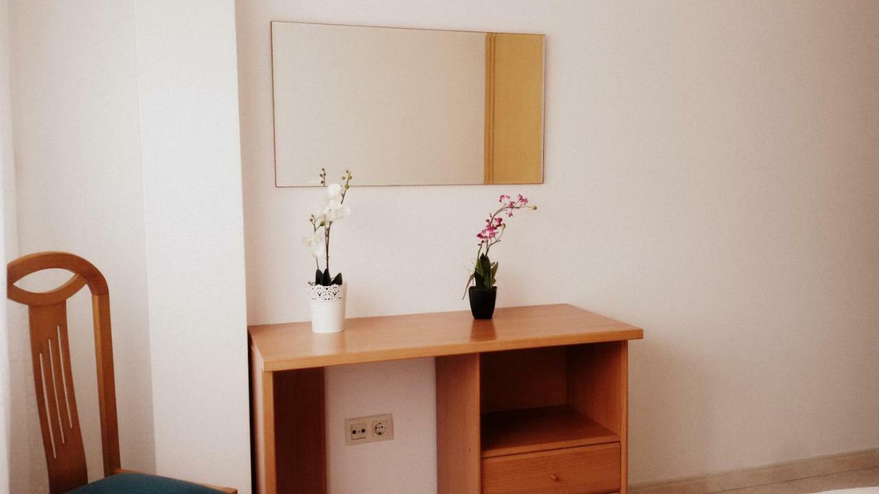 Apartamentos O Grove *